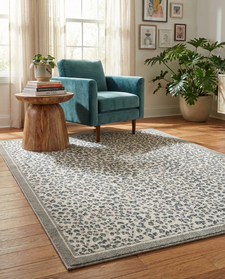 Detail image of 5' x 7' Safari Rug