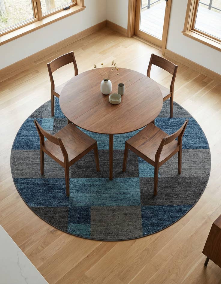 Detail image of 7' 10 x 7' 10 Equinox Round Rug