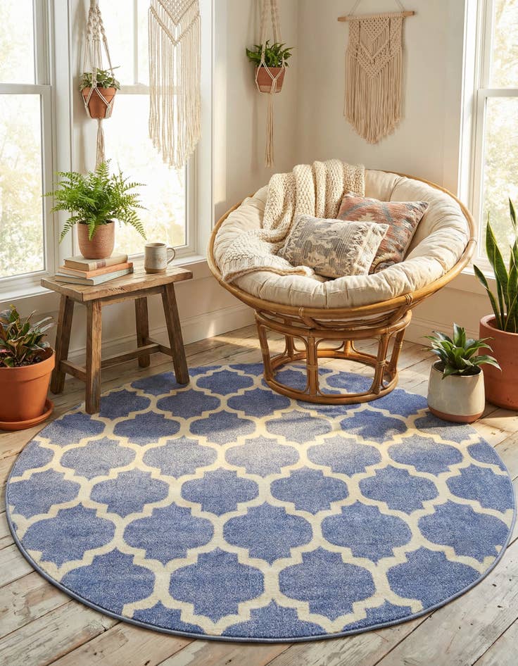 Detail image of 6' x 6' Lattice Round Rug