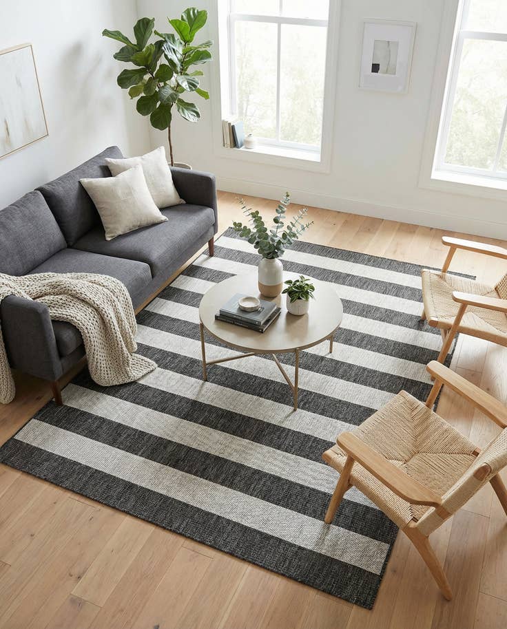 Detail image of 5' 3 x 8' Easy-Clean Striped Indoor / Outdoor Rug