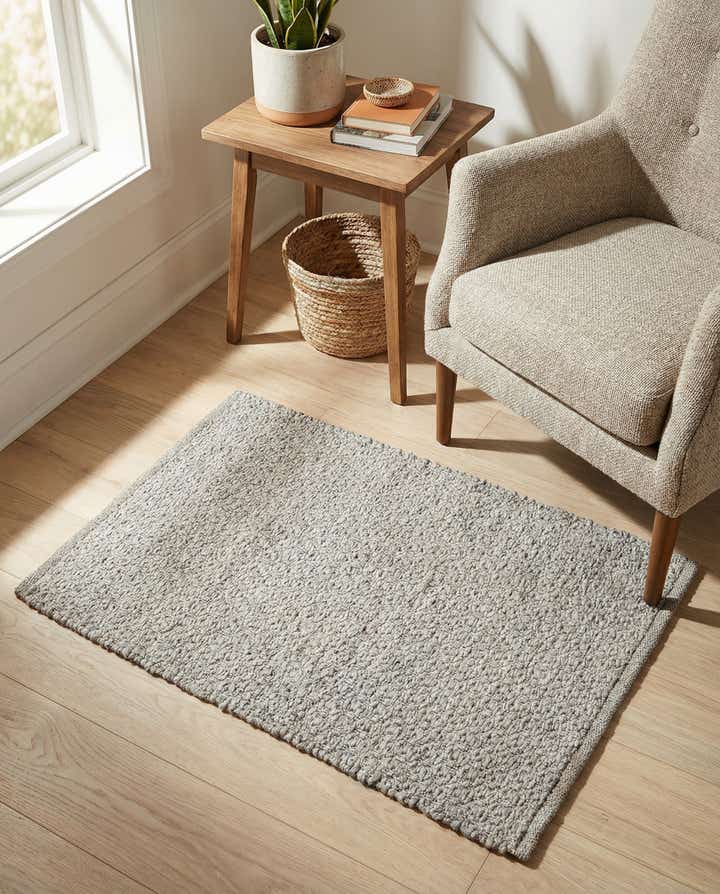 2' 2 x 3' 1 Hand Woven Lattice Wool Rug