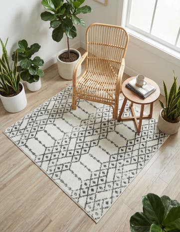 Ivory Black Paxon Trellis Square Rug