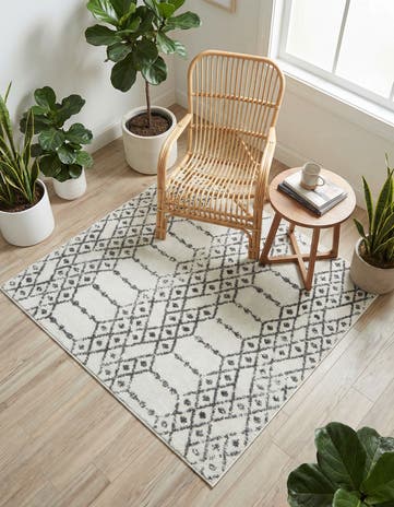 Ivory Black Paxon Trellis Square Rug