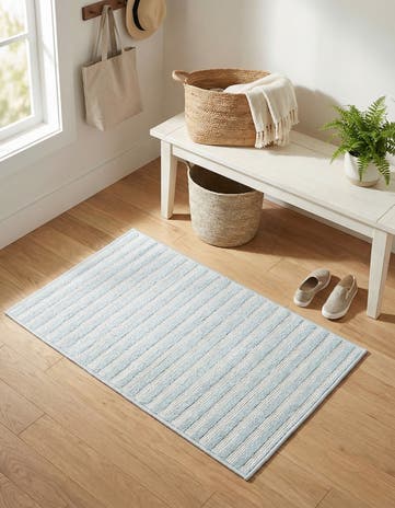 2' x 3' Easy-Clean Sabrina Soto Indoor / Outdoor Rug