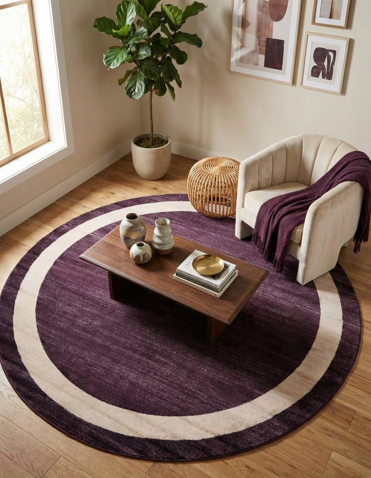 Detail image of 7' 10 x 7' 10 Angelica Round Rug