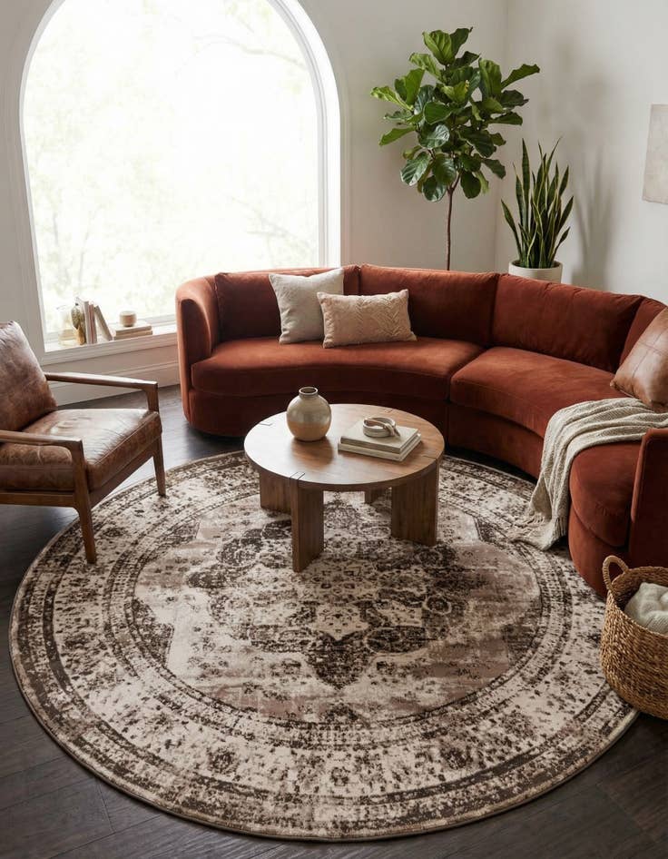 Detail image of 10' x 10' Monaco Round Rug