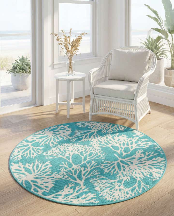 4' x 4' Easy-Clean Coastal Indoor / Outdoor Round Rug