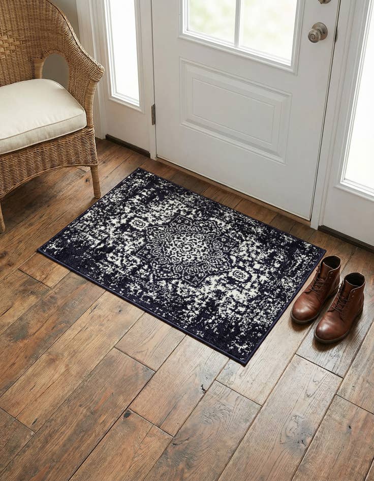 Detail image of 2' x 3' Arlington Rug