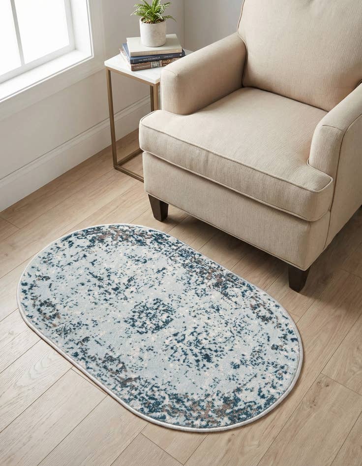 Detail image of 2' x 3' 1 Monaco Oval Rug