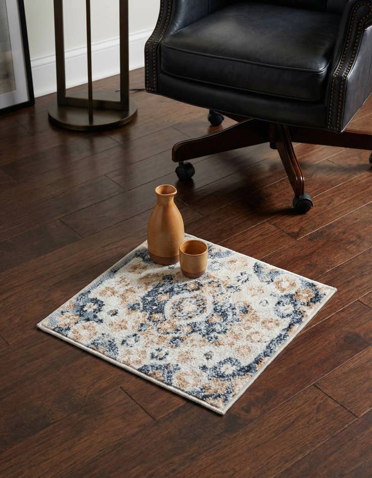 Detail image of 1' 4 x 1' 4 Oxford Sample Rug