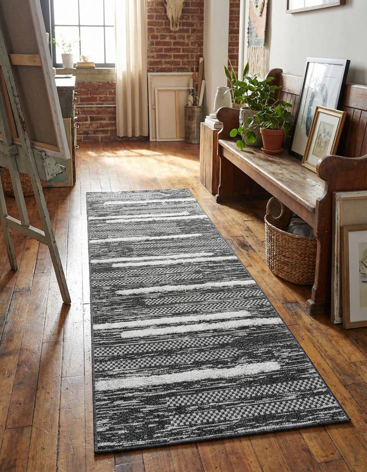 Detail image of 2' 7 x 8' Abbey Runner Rug