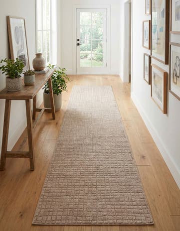 2' 7 x 12' Textura Designer Runner Rug