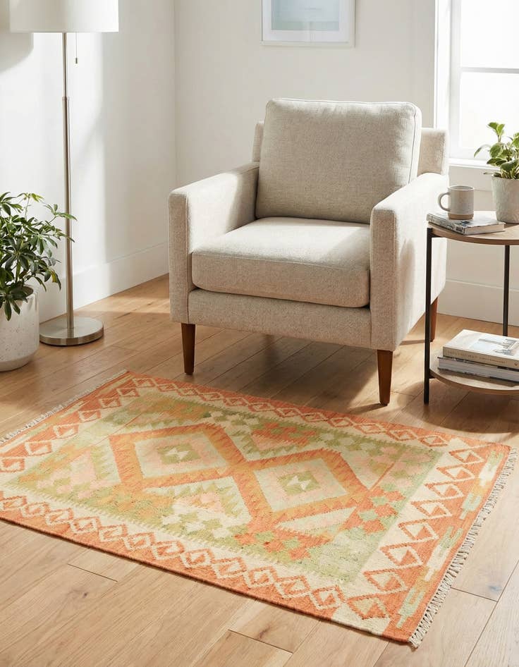 Detail image of 2' 8 x 4' Hand Woven Kilim Waziri Wool Rug