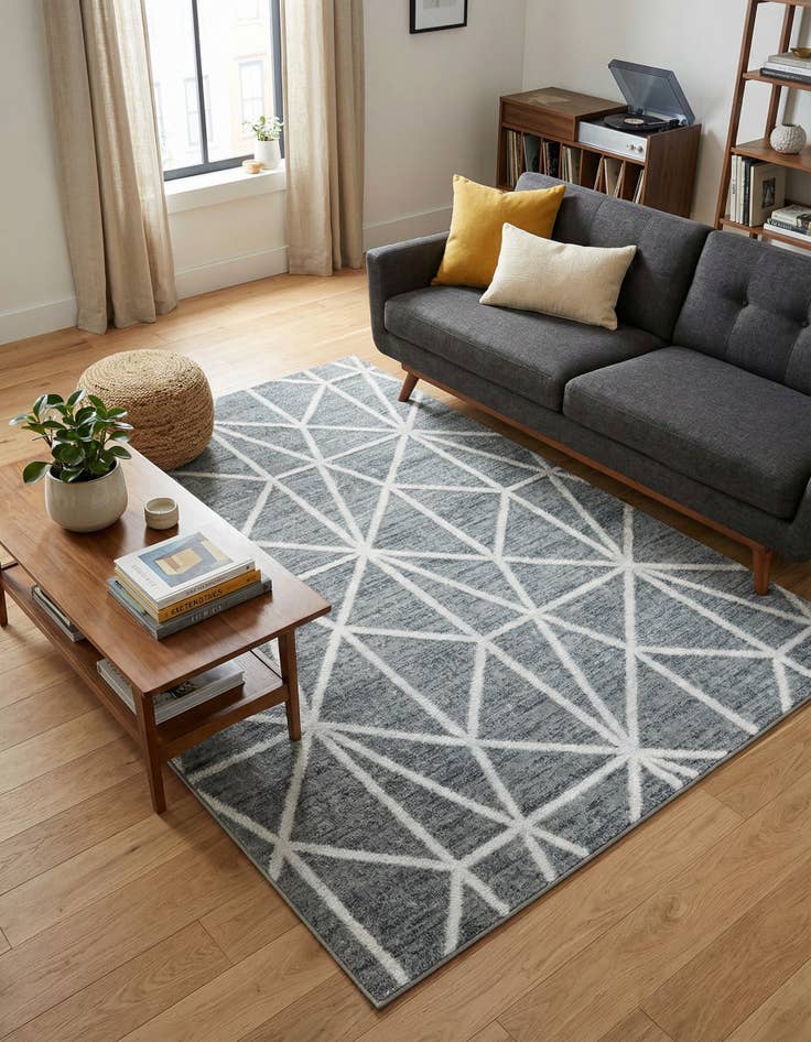 Detail image of 4' x 6' Lattice Trellis Rug