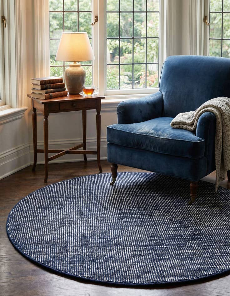 Detail image of 4' 1 x 4' 1 Hand Woven Jill Zarin English Manor Farmhouse Wool Round Rug