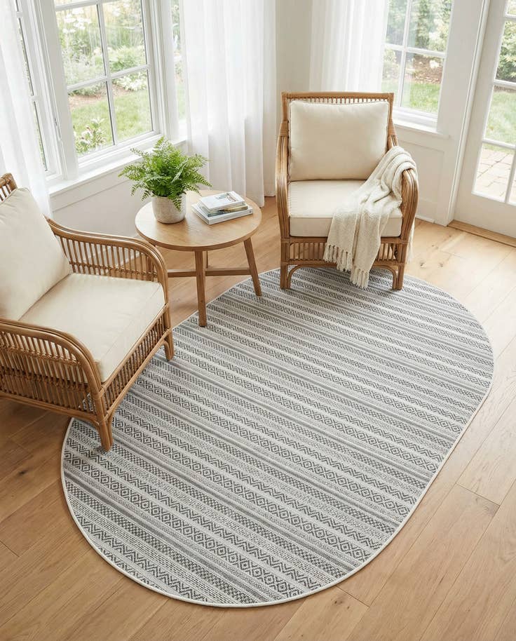 Detail image of 5' 3 x 8' Easy-Clean Ribbon Indoor / Outdoor Oval Rug