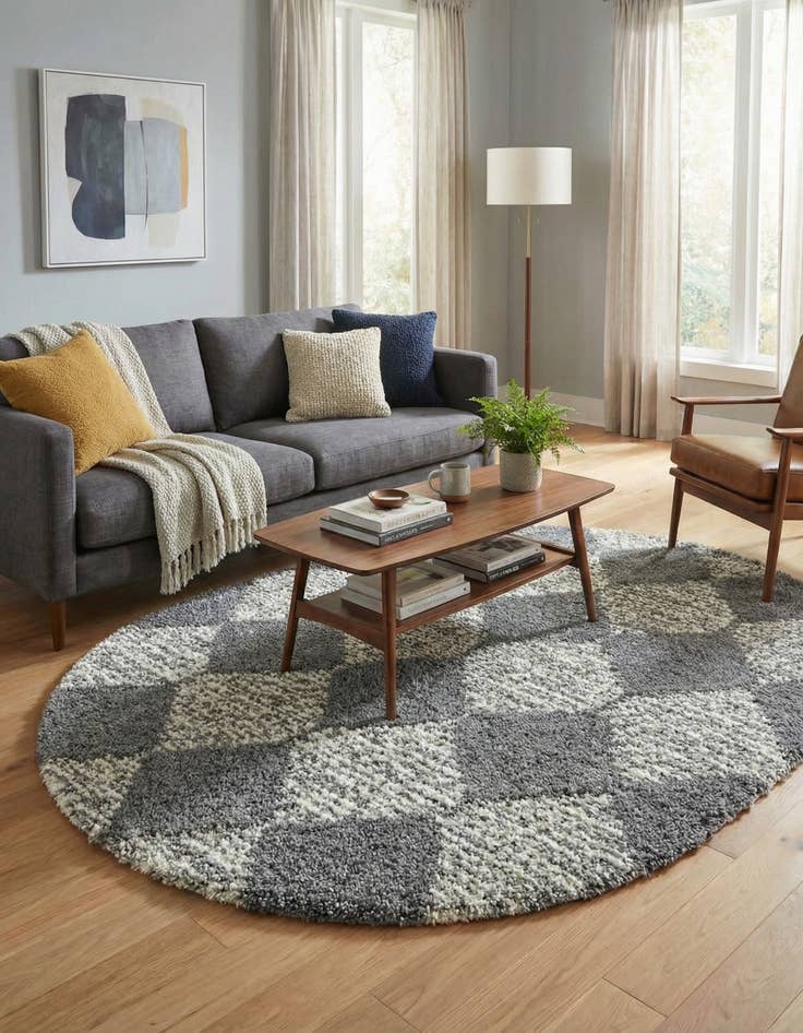 Detail image of 7' 10 x 10' Serenity Shag Oval Rug