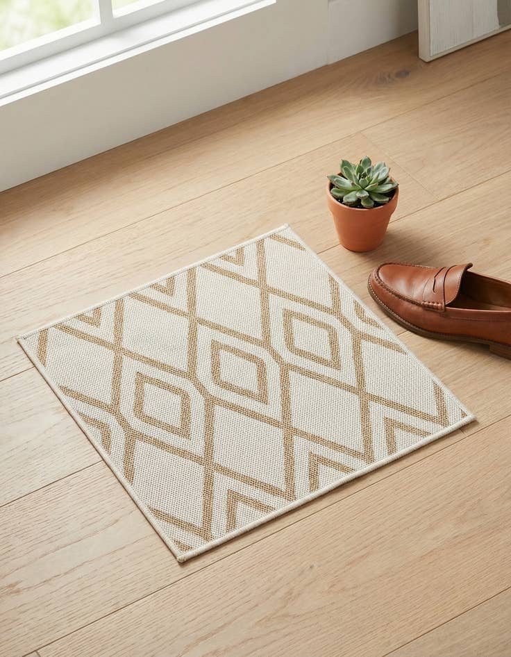 Detail image of 1' 4 x 1' 4 Washable Jill Zarin Turks and Caicos Indoor / Outdoor Sample Rug