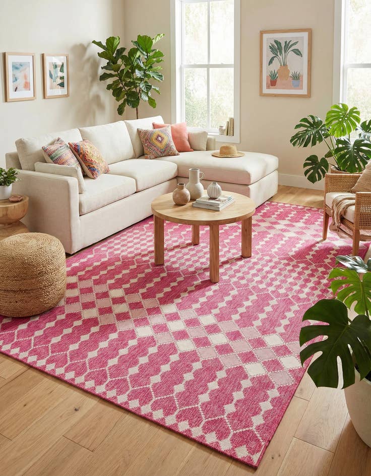 Detail image of 10' x 14'  Washable Trellis Indoor / Outdoor Rug