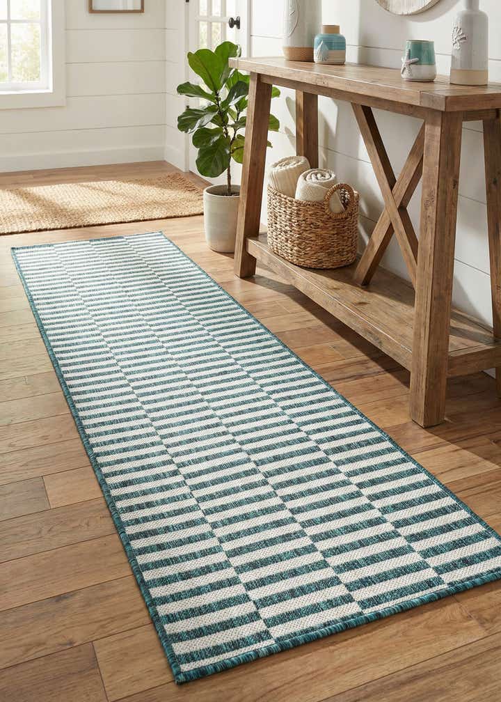 2' x 6' Easy-Clean Striped Indoor / Outdoor Runner Rug