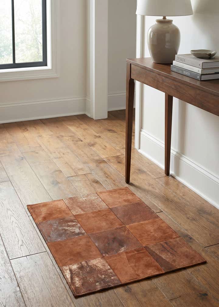 2' 1 x 3' 1 Cowhide Leather Rug