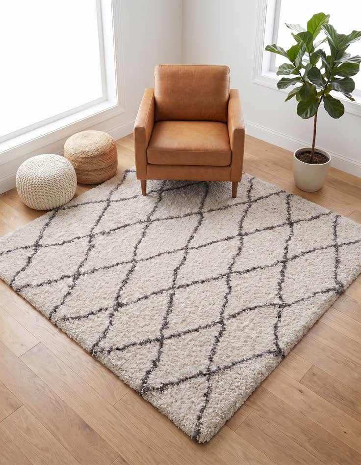 Detail image of 5' 3 x 5' 3 Moroccan Shag Square Rug