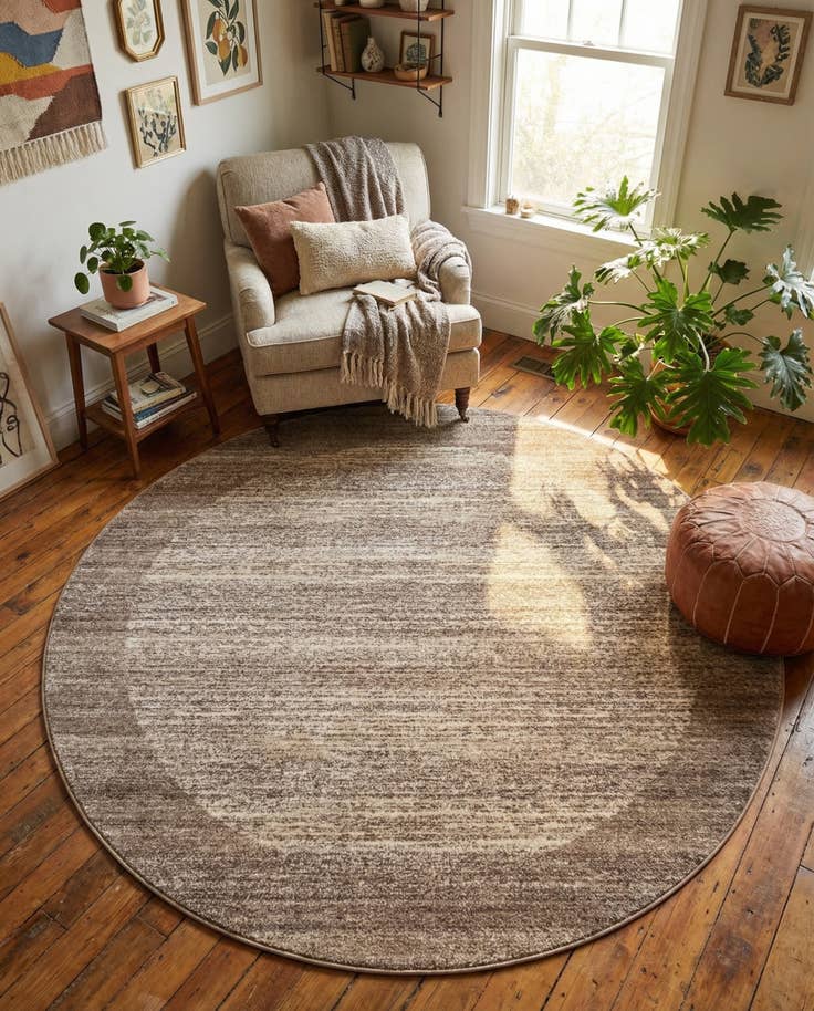 Detail image of 6' x 6' Angelica Round Rug