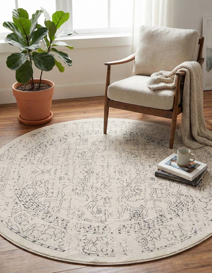 Detail image of 5' x 5' Isabella Round Rug