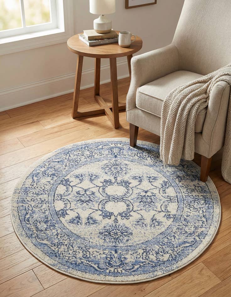 Detail image of 3' x 3' Miranda Round Rug