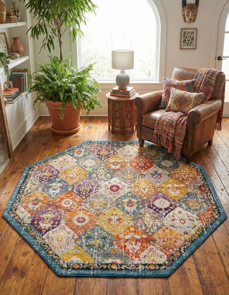 Detail image of 7' 10 x 7' 10 Madeline Octagon Rug