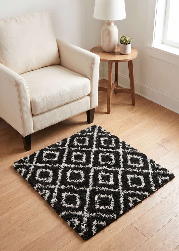 3' 3 x 3' 3 Trellis Shag Square Rug