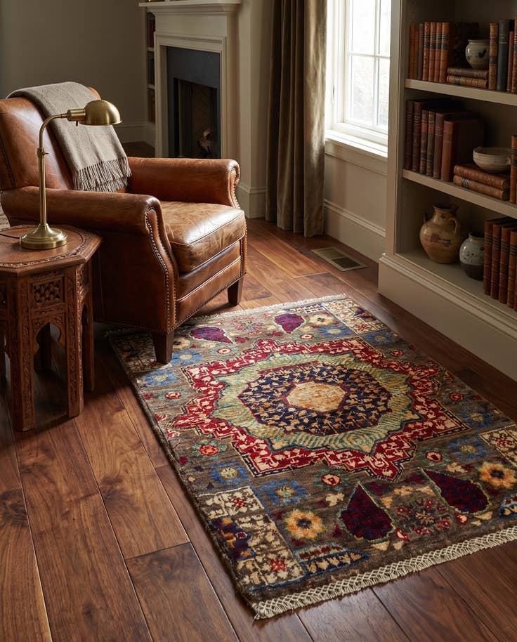 Detail image of 65cm x 85cm Hand Knotted Mamluk Ziegler Rug
