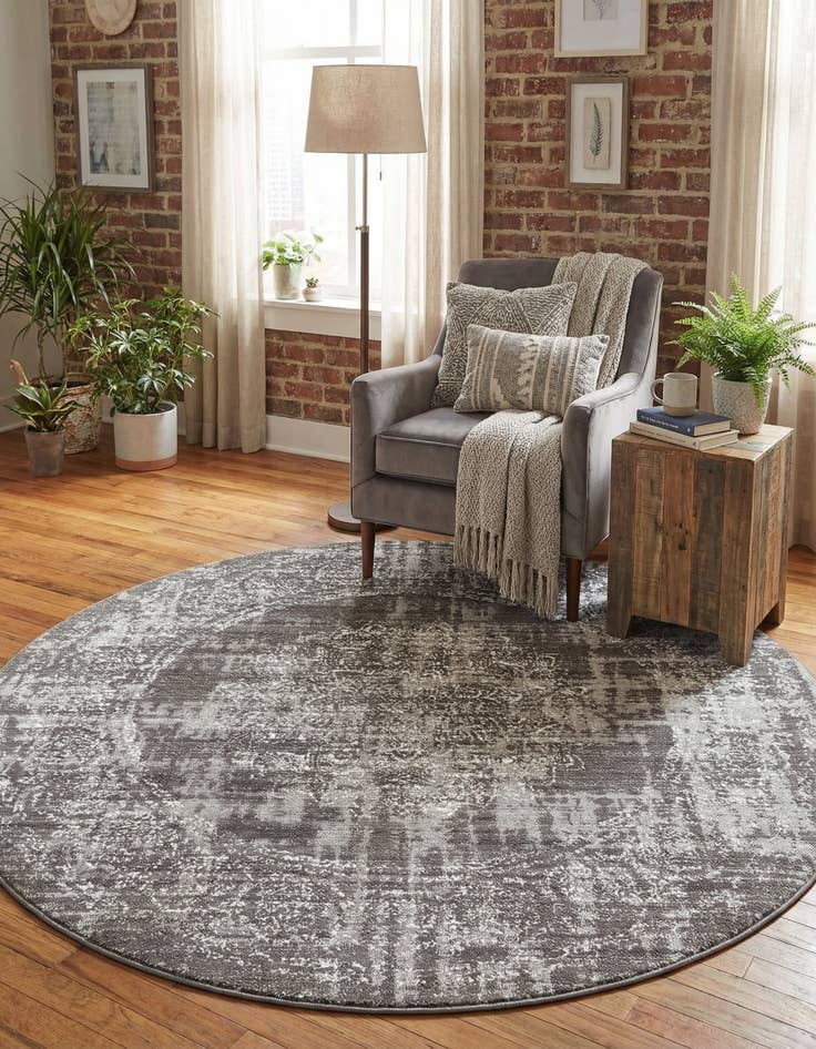 Detail image of 7' 10 x 7' 10 Aarhus Round Rug