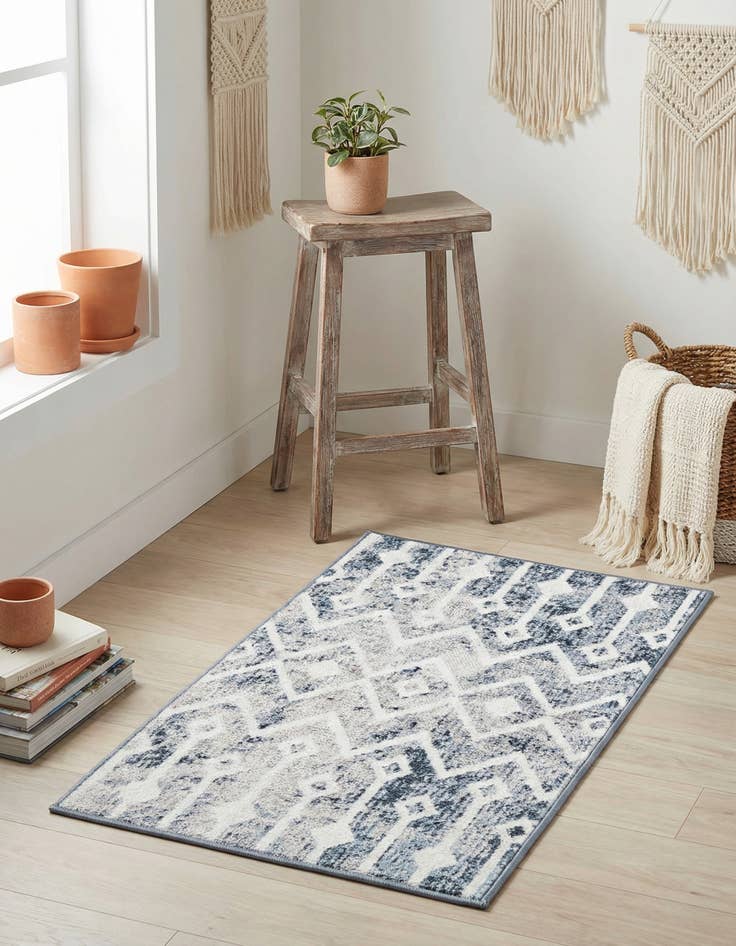 Detail image of 2' x 3' Bohemian Trellis Rug