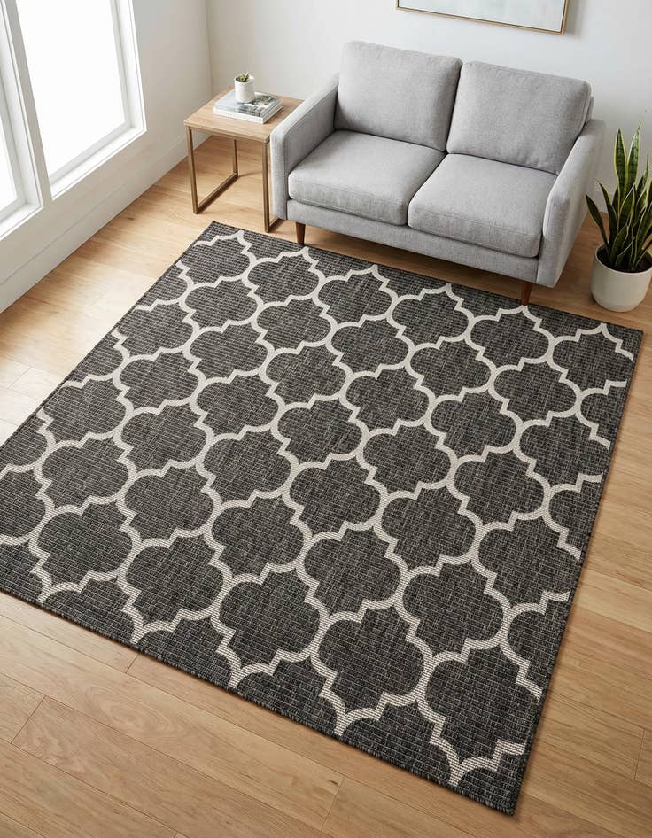Detail image of 6' x 6' Easy-Clean Trellis Indoor / Outdoor Square Rug