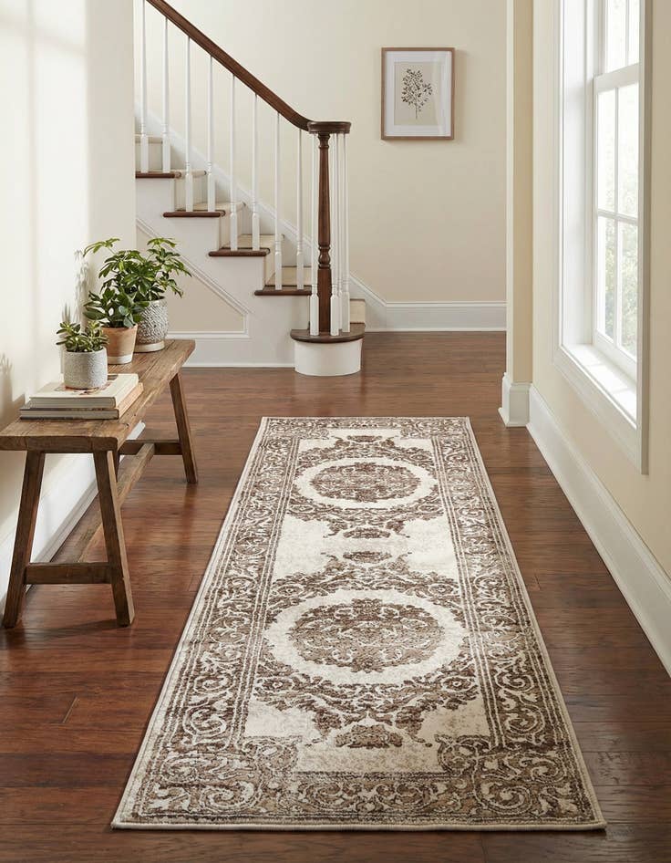 Detail image of  2' x 6' Hermitage Runner Rug