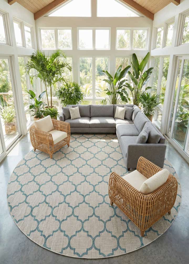 13' x 13' Easy-Clean Trellis Indoor / Outdoor Round Rug