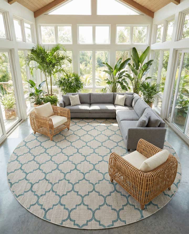 13' x 13' Easy-Clean Trellis Indoor / Outdoor Round Rug