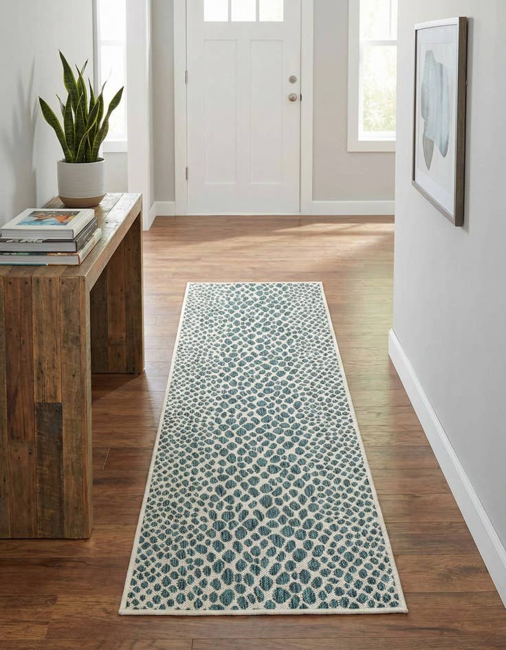 Detail image of 2' x 6' Washable Jill Zarin Cape Town Indoor / Outdoor Runner Rug