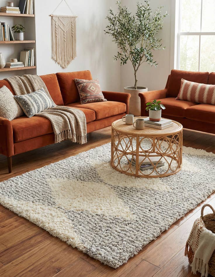 Detail image of 5' x 8' Infinity Shag Rug