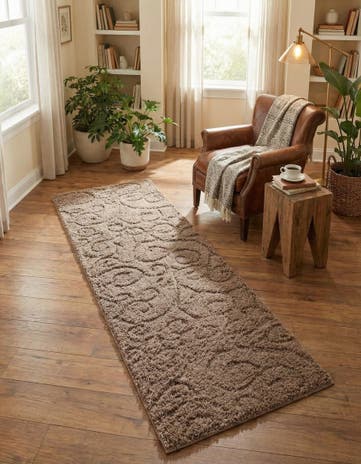 2' x 6' 7 Botanical Shag Runner Rug