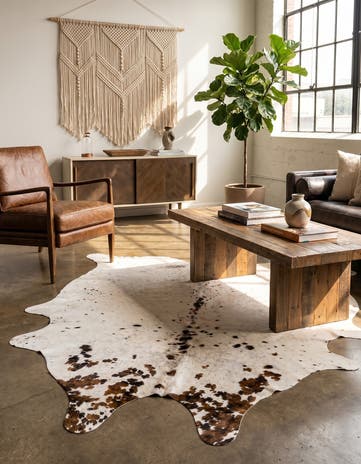 5' 1 x 6' 2 Cowhide Leather Square Rug