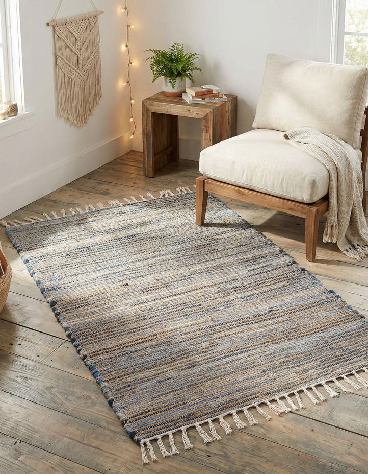 3' 3 x 5' 1 Hand Woven Chindi Jute Rug