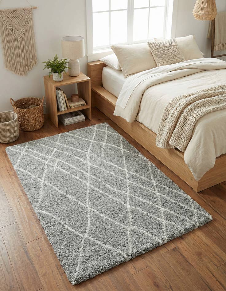 Detail image of 4' x 6' Soft Touch Shag Rug