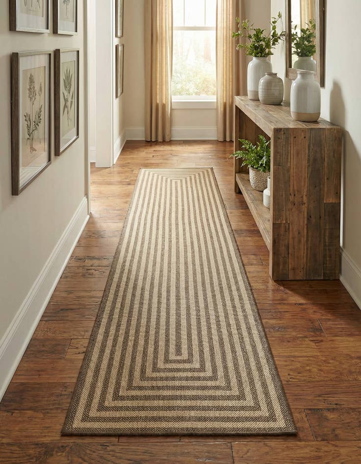 Detail image of 2' 9 x 12' Dunes Runner Rug