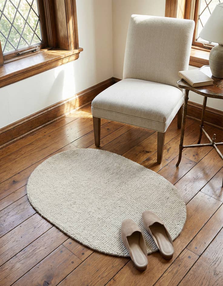 Detail image of 2' x 3' 1 Hand Woven Jill Zarin English Manor Wool Oval Rug