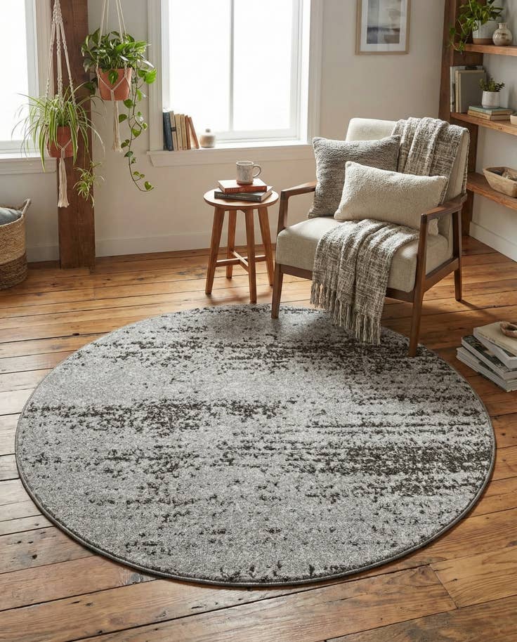Detail image of 4' x 4' Angelica Round Rug