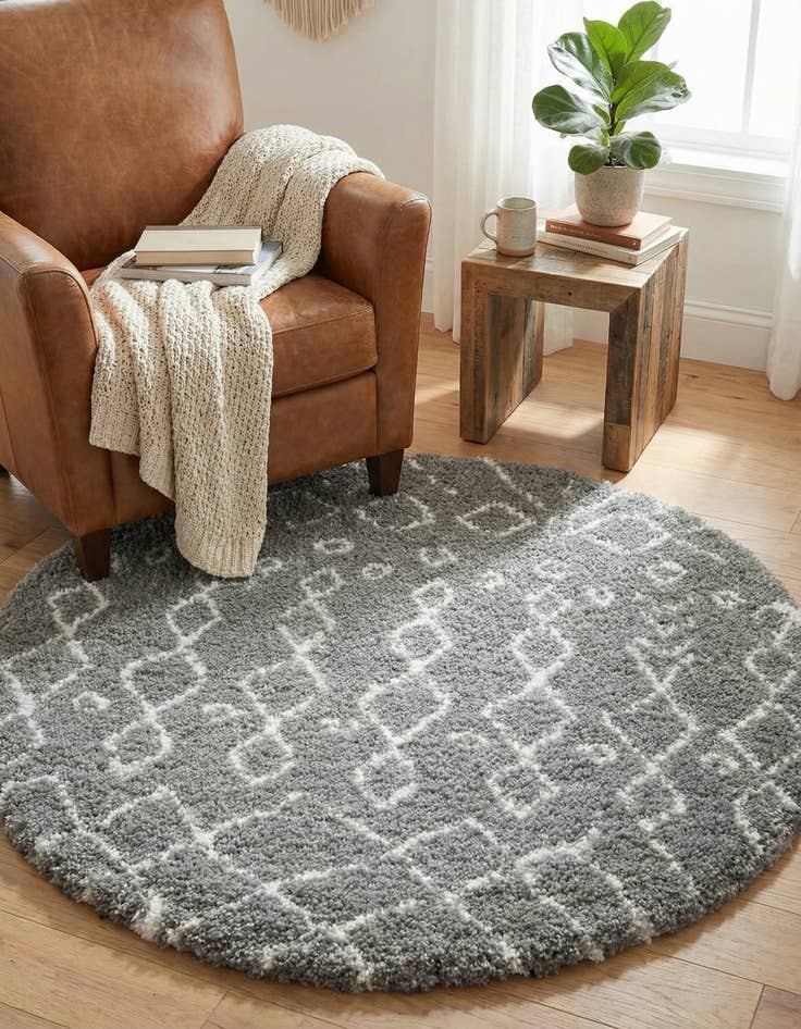 Detail image of 5' x 5' Marrakesh Shag Round Rug