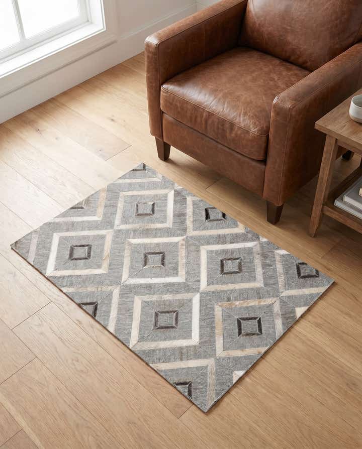 2' x 3' Cowhide Leather Rug