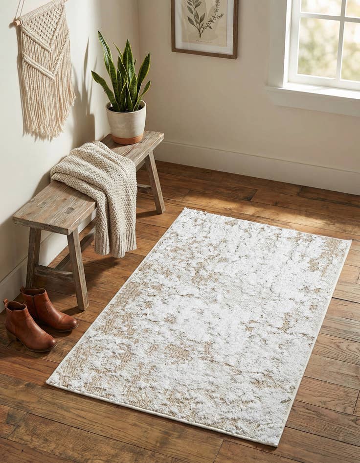 Detail image of 2' 3 x 3' Abbey Rug